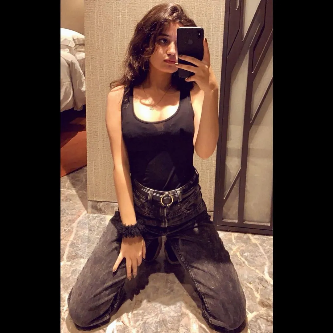 college girl call girl aditi
