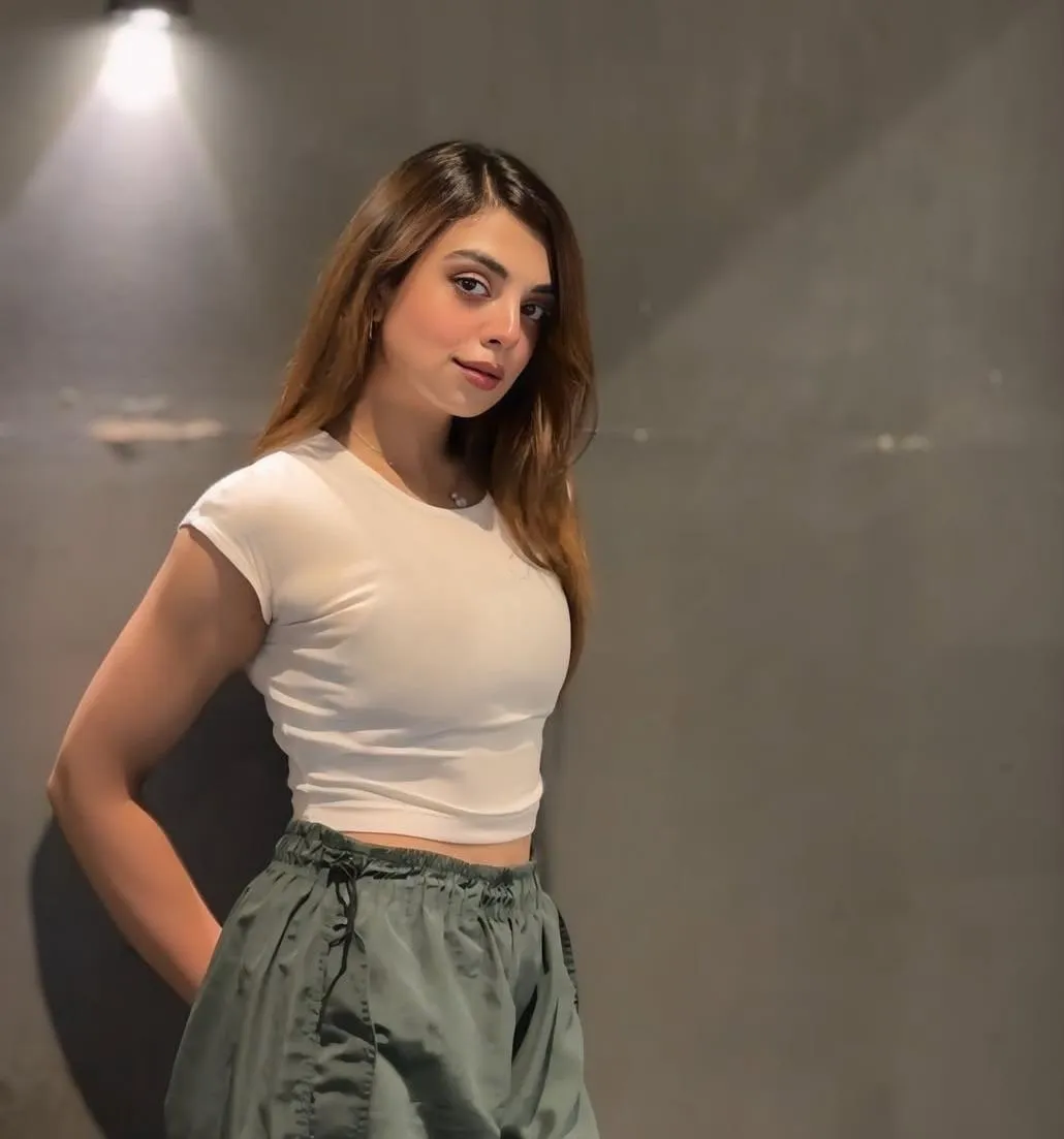 dating girl ankita