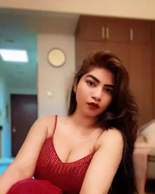 Harshita — Shimla escort
