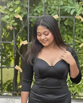 educated escort Nitya Shimla