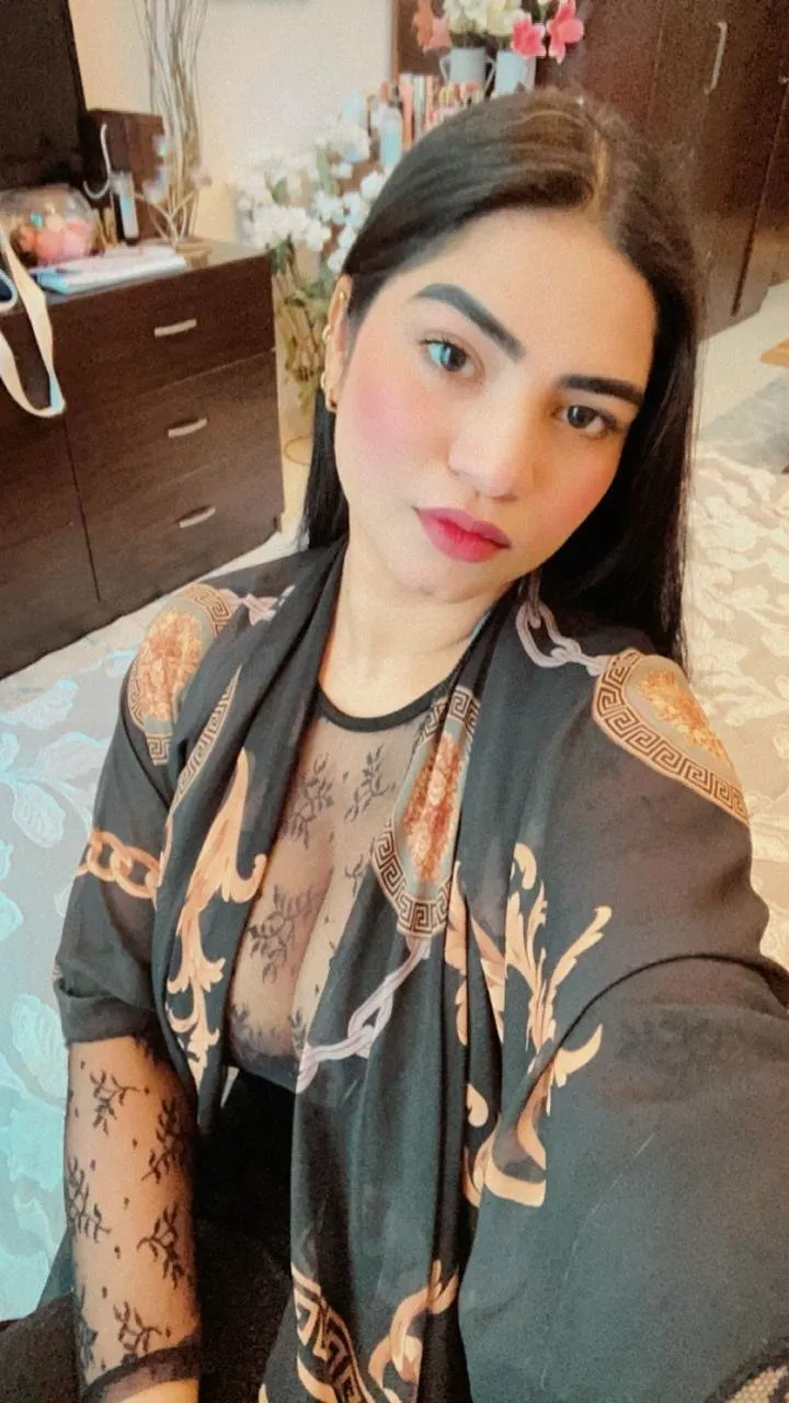 escort in shimla harshita
