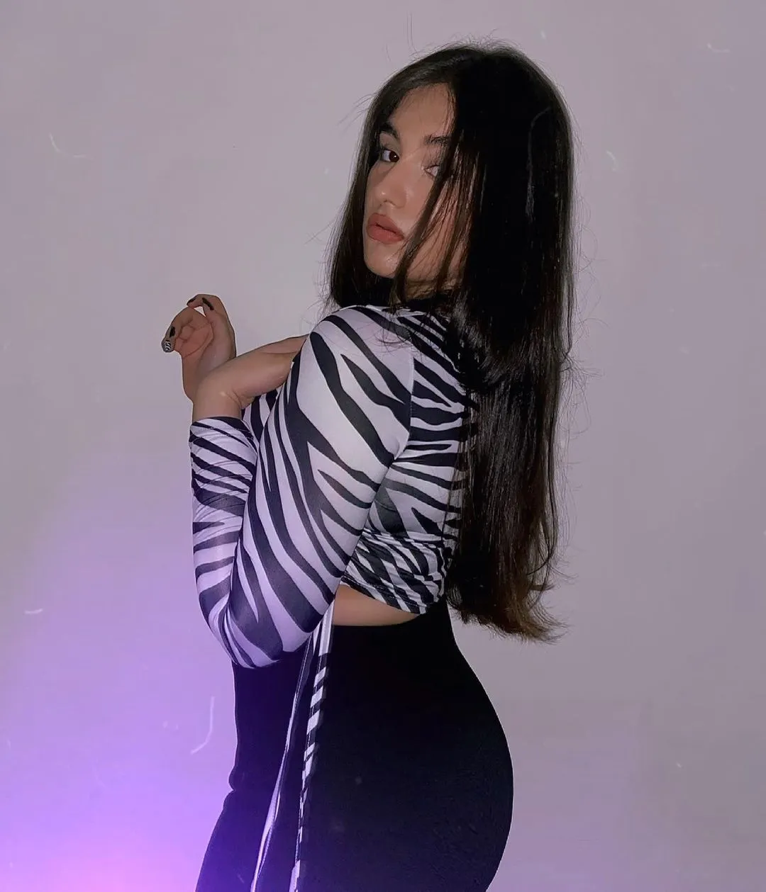 escorts in shimla jasmin