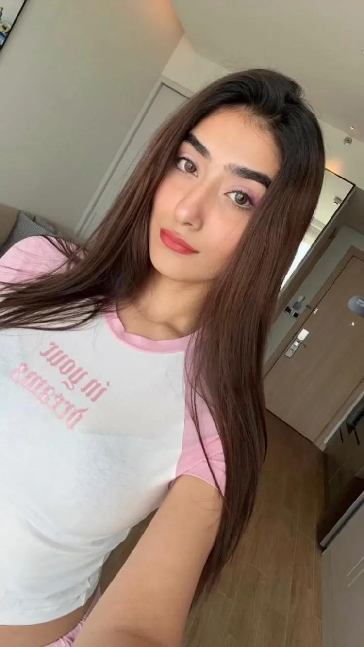 hot massage girl